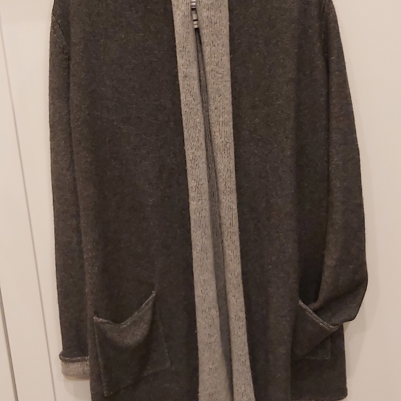 Babaton (Aritzia) Beekman sweater - Picture 6 of 8